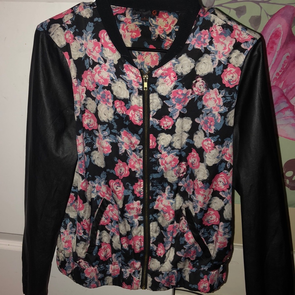 Guess jacket size L